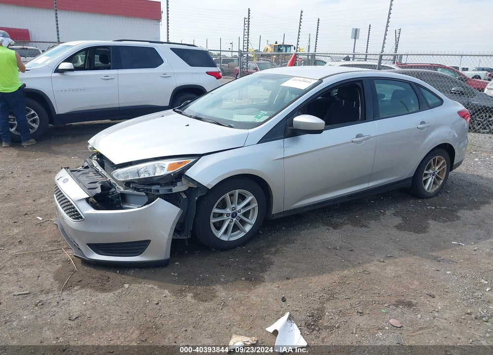 2018 FORD FOCUS SE VIN: 1FADP3F23JL207947