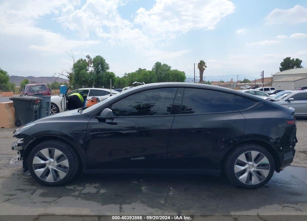 2023 TESLA MODEL Y AWD/LONG RANGE DUAL MOTOR ALL-WHEEL DRIVE VIN: 7SAYGAEE0PF859337