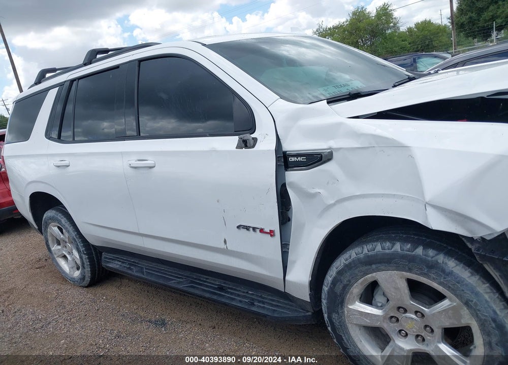 2022 GMC YUKON 4WD AT4 VIN: 1GKS2CKL3NR220154