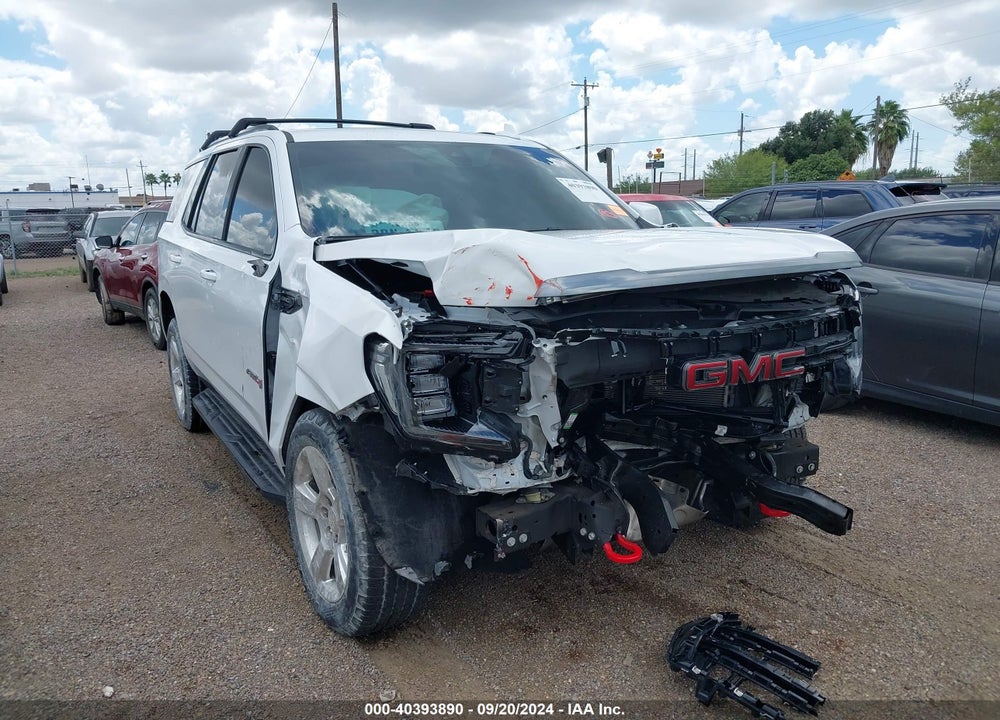 2022 GMC YUKON 4WD AT4 VIN: 1GKS2CKL3NR220154