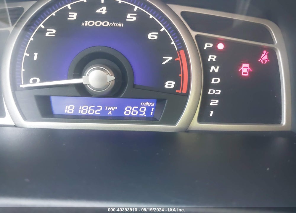 2010 HONDA CIVIC LX VIN: 2HGFA1F55AH559591