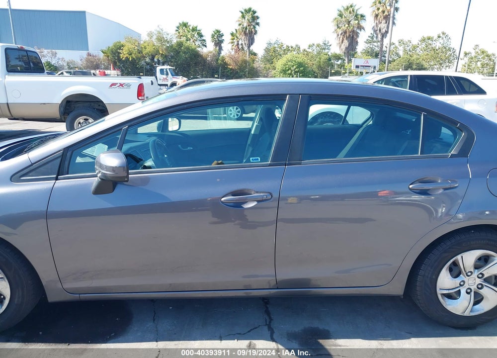 2015 HONDA CIVIC LX VIN: 19XFB2F59FE226895