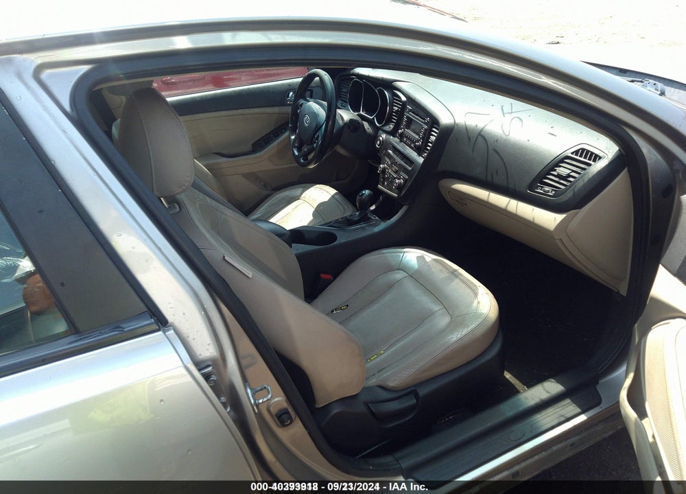 2011 KIA OPTIMA EX VIN: KNAGN4A79B5080355