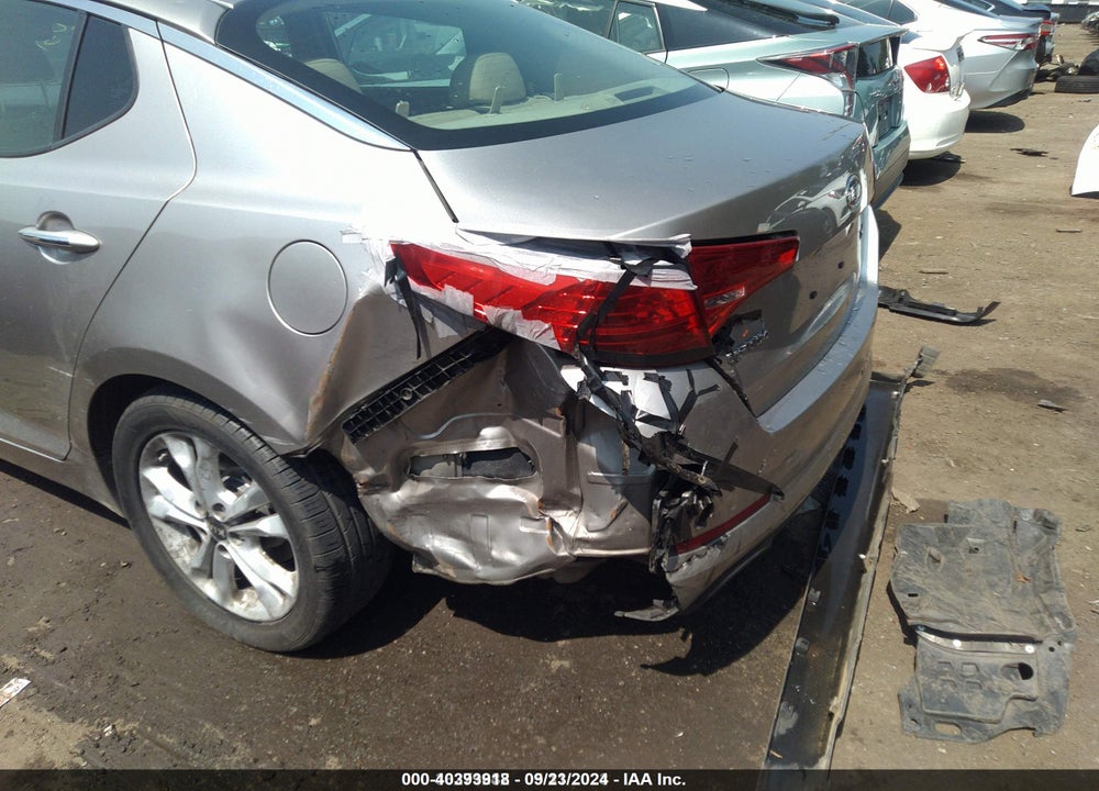 2011 KIA OPTIMA EX VIN: KNAGN4A79B5080355
