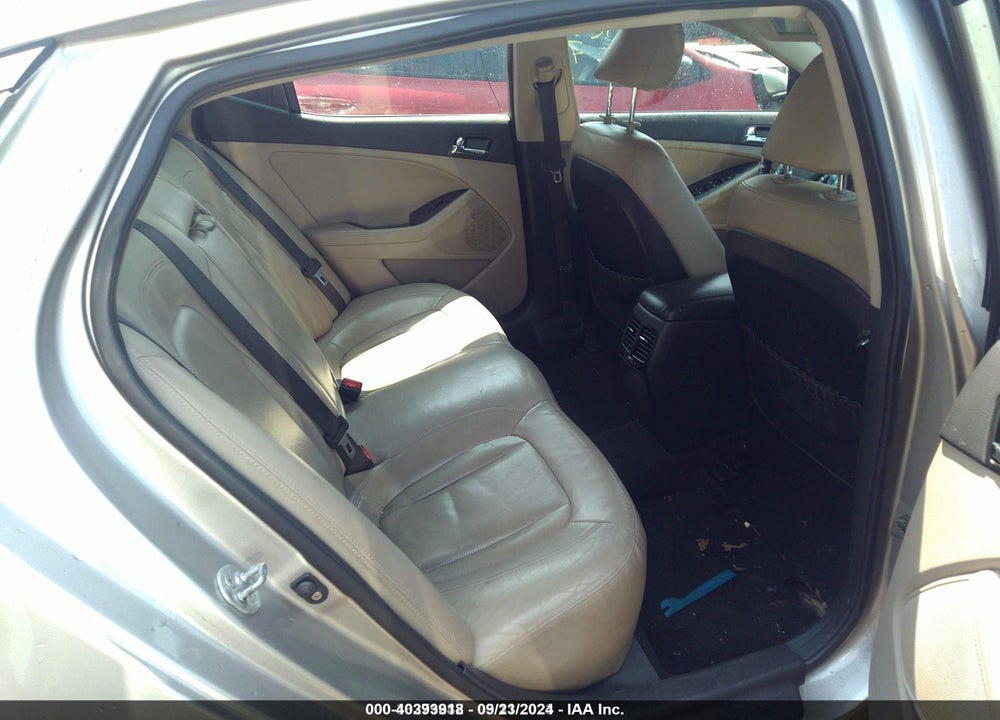 2011 KIA OPTIMA EX VIN: KNAGN4A79B5080355