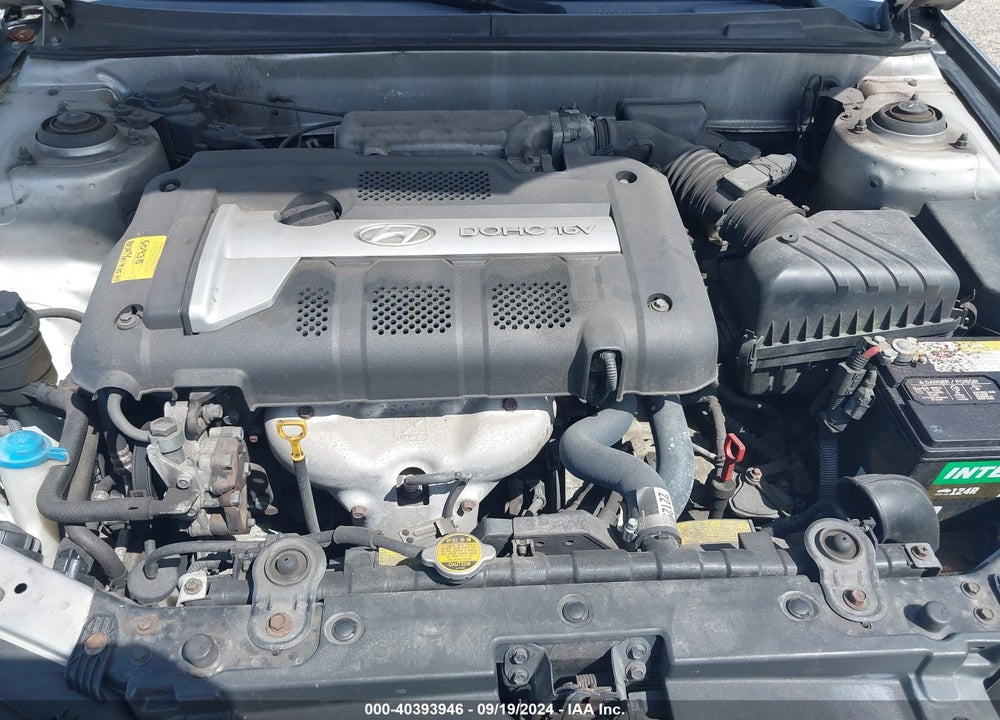2004 HYUNDAI ELANTRA GLS/GT VIN: KMHDN46D54U908572
