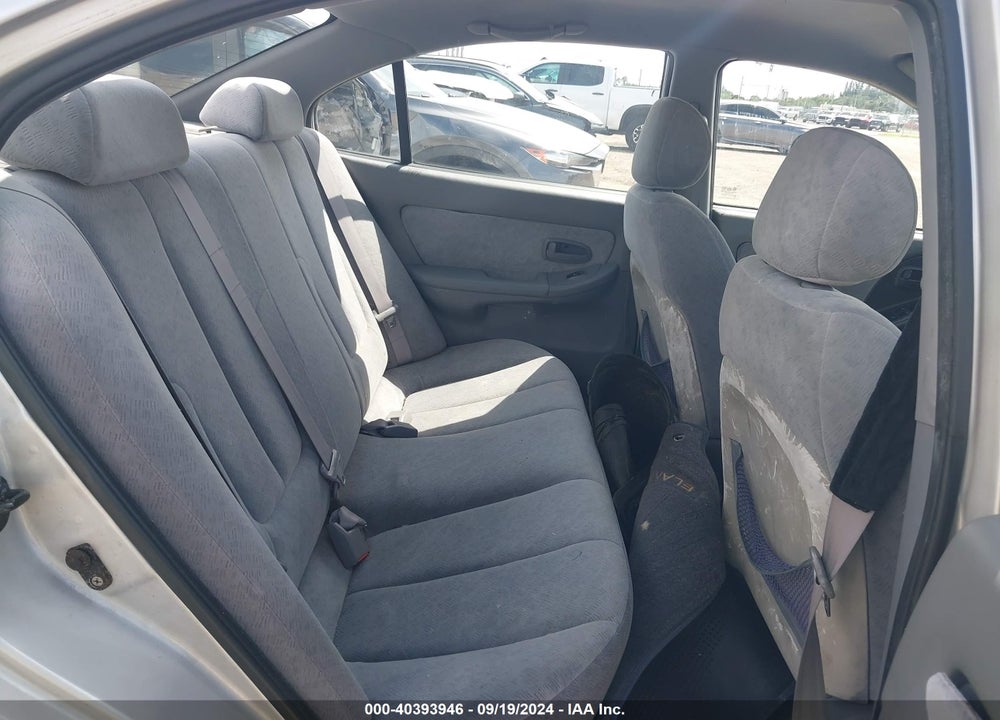 2004 HYUNDAI ELANTRA GLS/GT VIN: KMHDN46D54U908572