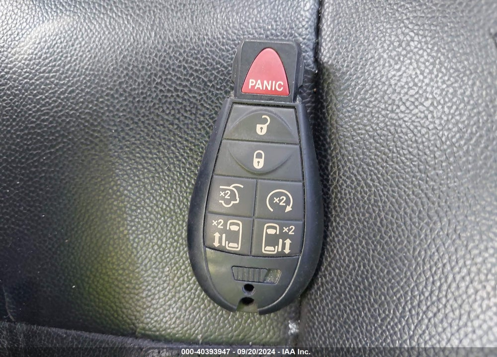 2012 CHRYSLER TOWN & COUNTRY TOURING-L VIN: 2C4RC1CG6CR401558
