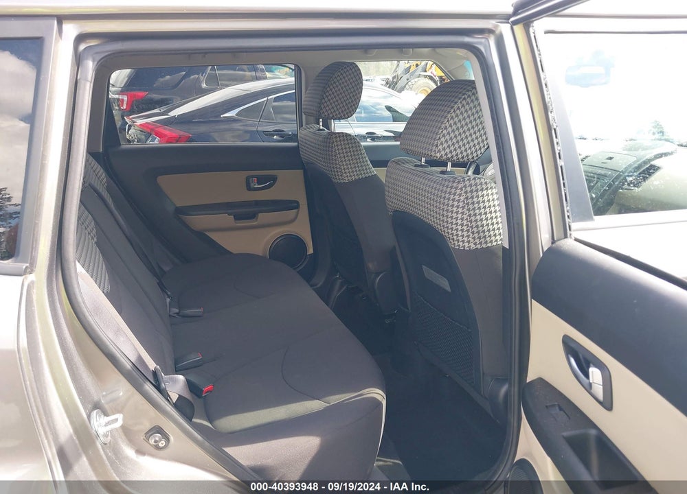 2012 KIA SOUL VIN: KNDJT2A61C7443280