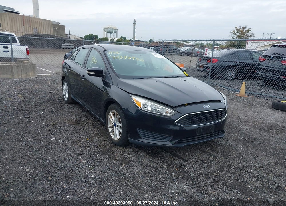 2015 FORD FOCUS SE VIN: 1FADP3F21FL329164