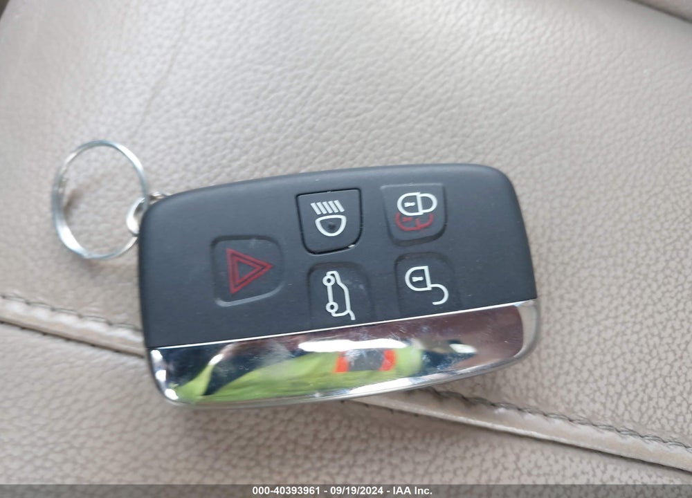 2014 LAND ROVER LR2 VIN: SALFR2BG1EH418963