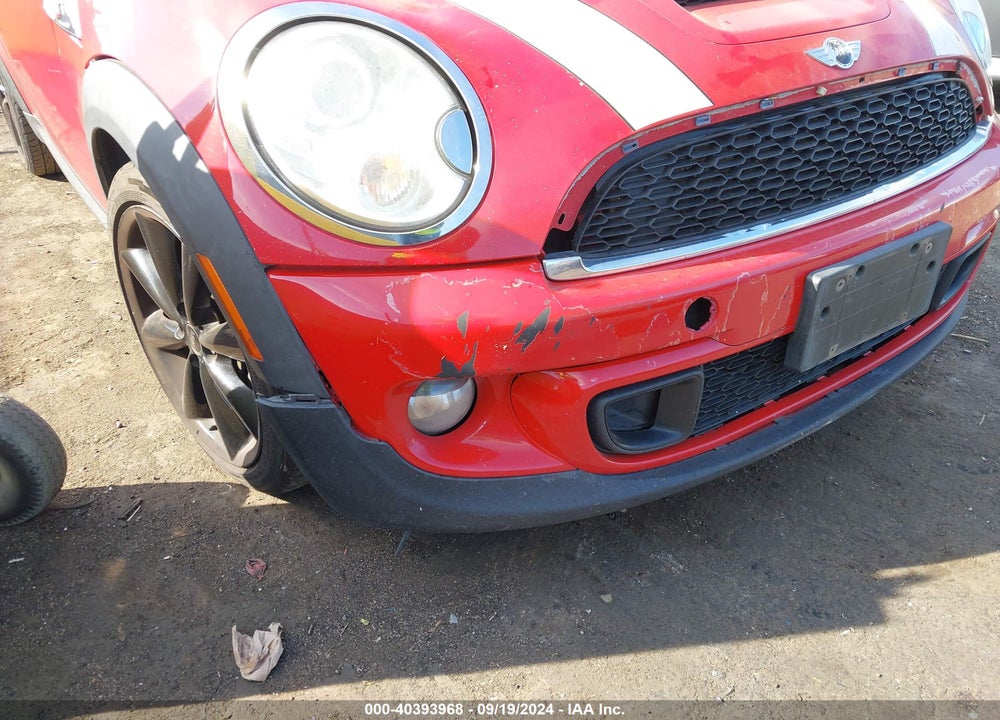 2012 MINI COOPER S VIN: WMWSV3C58CTY27876