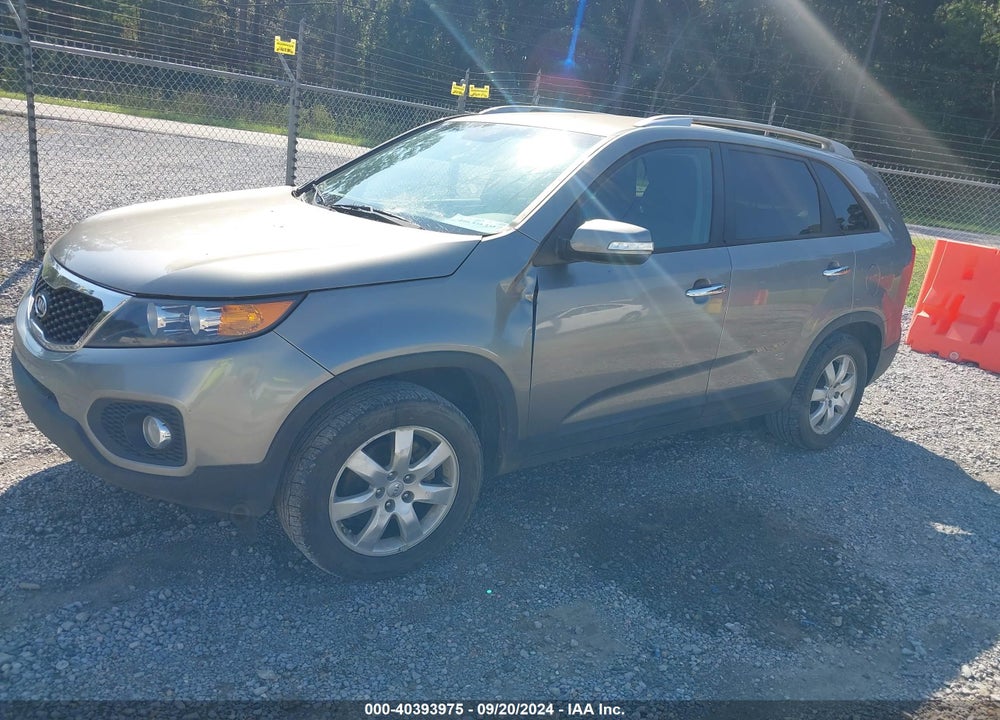 2012 KIA SORENTO LX VIN: 5XYKT3A68CG251495