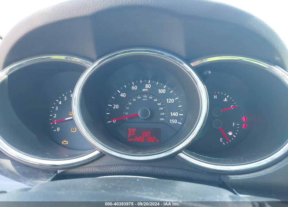 2012 KIA SORENTO LX VIN: 5XYKT3A68CG251495