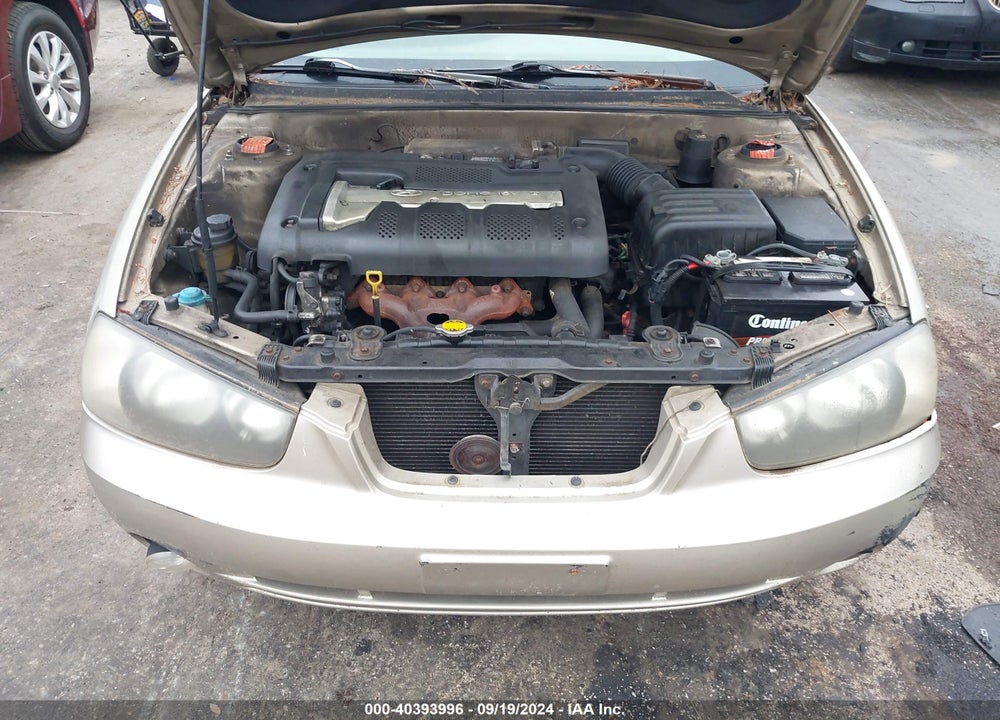 2001 HYUNDAI ELANTRA GLS VIN: KMHDN45D71U224037