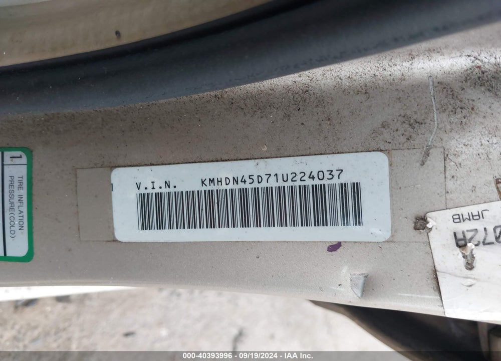 2001 HYUNDAI ELANTRA GLS VIN: KMHDN45D71U224037