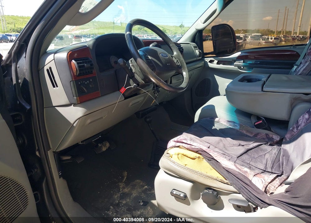 2005 FORD F-350 LARIAT/XL/XLT VIN: 1FTWX31P45EC05687