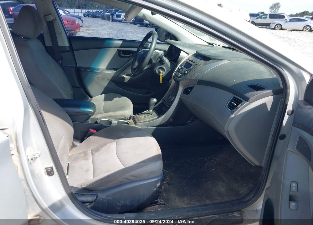 2013 HYUNDAI ELANTRA GLS VIN: 5NPDH4AE5DH373099