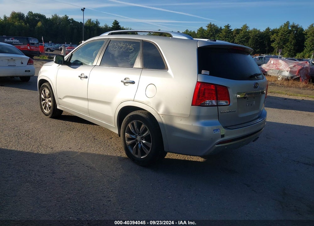 2013 KIA SORENTO SX V6 VIN: 5XYKWDA28DG389033
