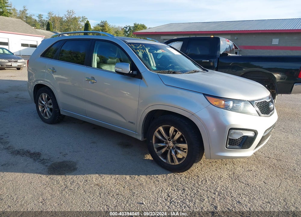 2013 KIA SORENTO SX V6 VIN: 5XYKWDA28DG389033