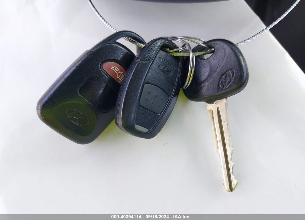 2012 HYUNDAI ELANTRA LIMITED (ULSAN PLANT) VIN: KMHDH4AE2CU310512