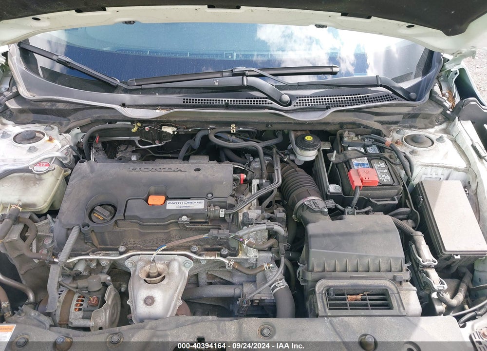 2018 HONDA CIVIC LX VIN: 19XFC2F5XJE204281
