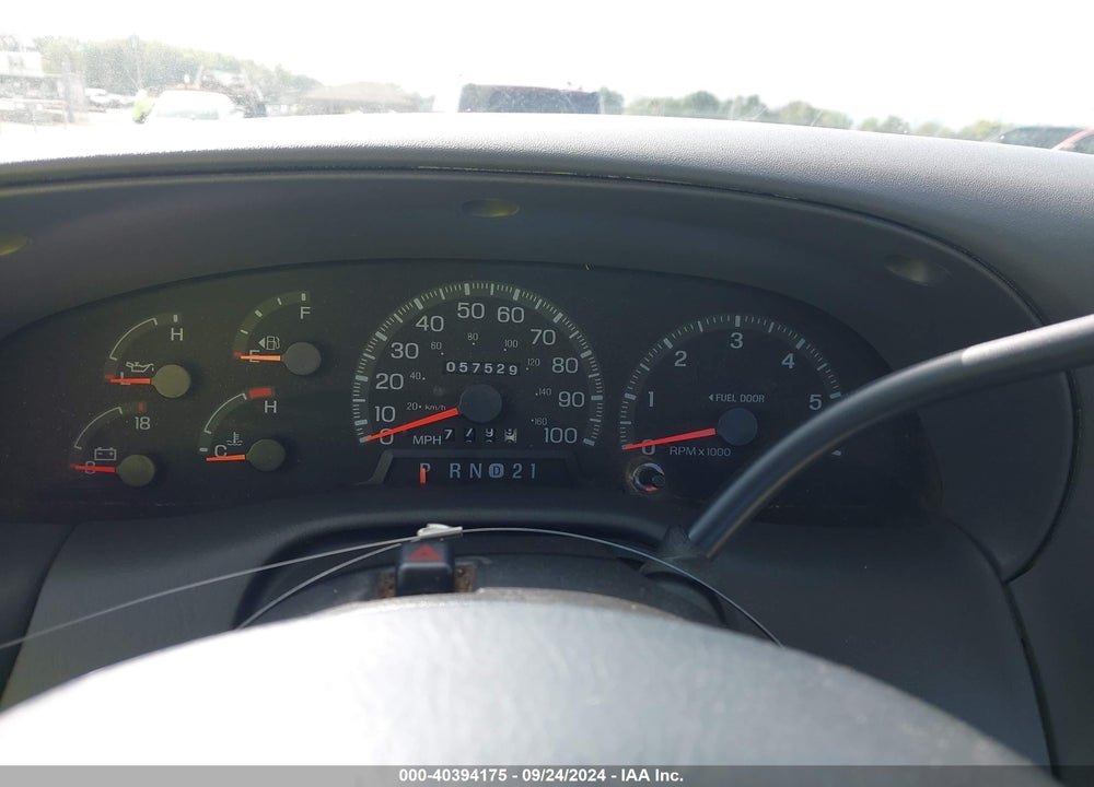 1998 FORD F-150 LARIAT/STANDARD/XL/XLT VIN: 1FTZF18W5WKC38962