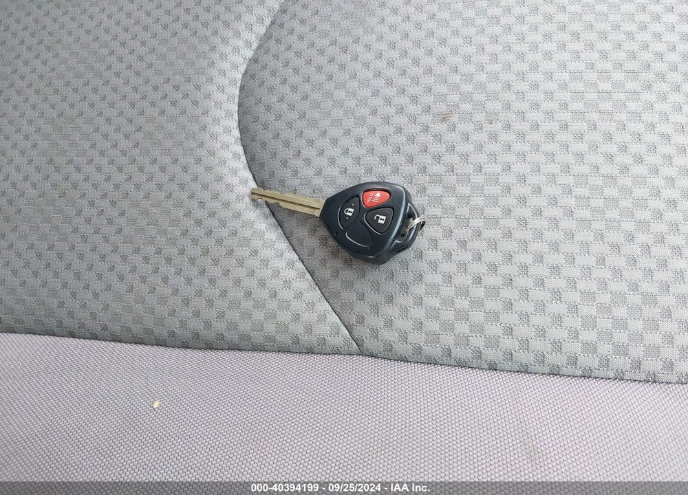 2006 TOYOTA RAV4 VIN: JTMZD33V565004741