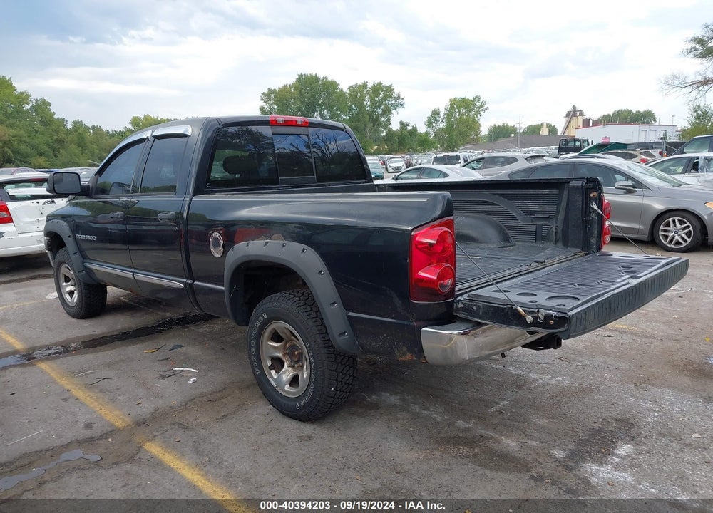 2007 DODGE RAM 1500 SLT/TRX4 OFF ROAD/SPORT VIN: 1D7HU18P07S135112