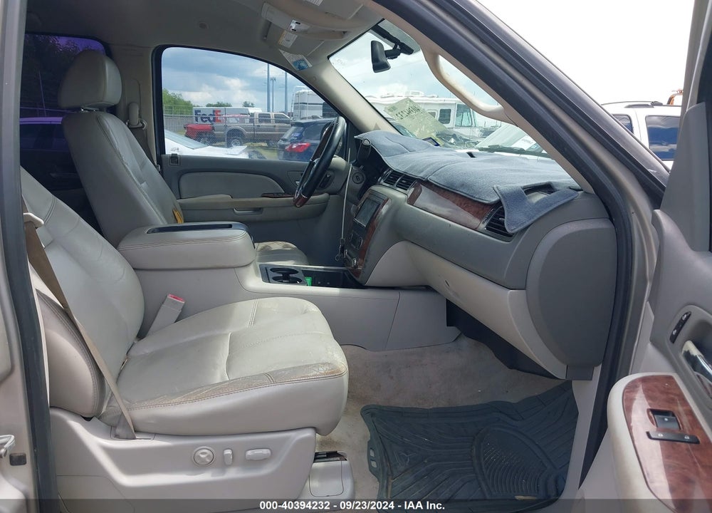 2007 CHEVROLET TAHOE LT VIN: 1GNFC13J47R181600