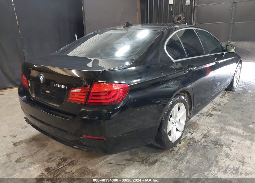 2013 BMW 528I VIN: WBAXG5C5XDD228615