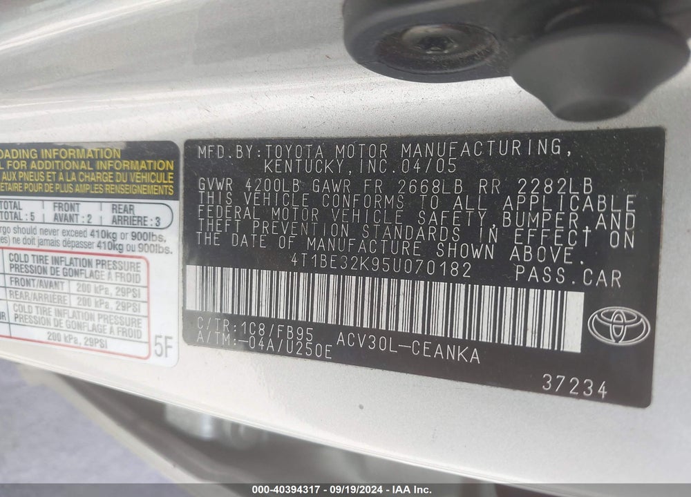 2005 TOYOTA CAMRY LE VIN: 4T1BE32K95U070182