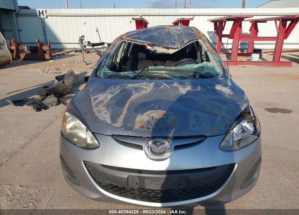 2014 MAZDA 2 SPORT VIN: JM1DE1KYXE0186987