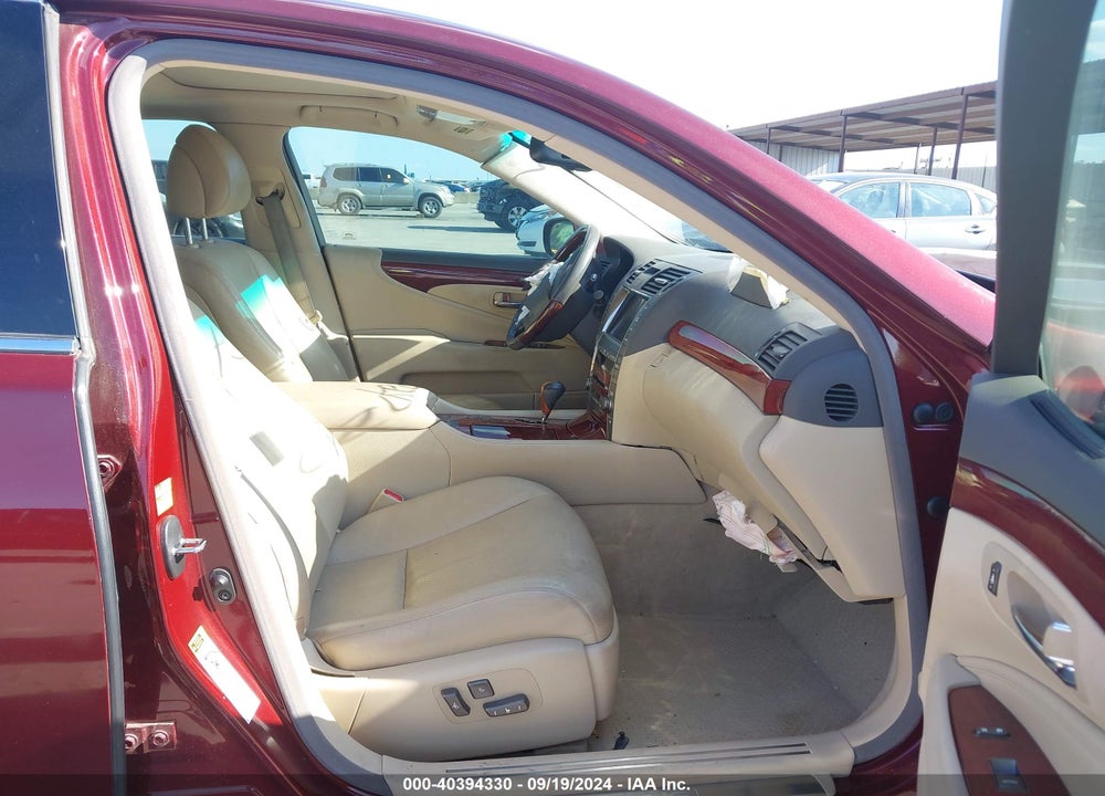 2007 LEXUS LS 460 VIN: JTHBL46F275042216