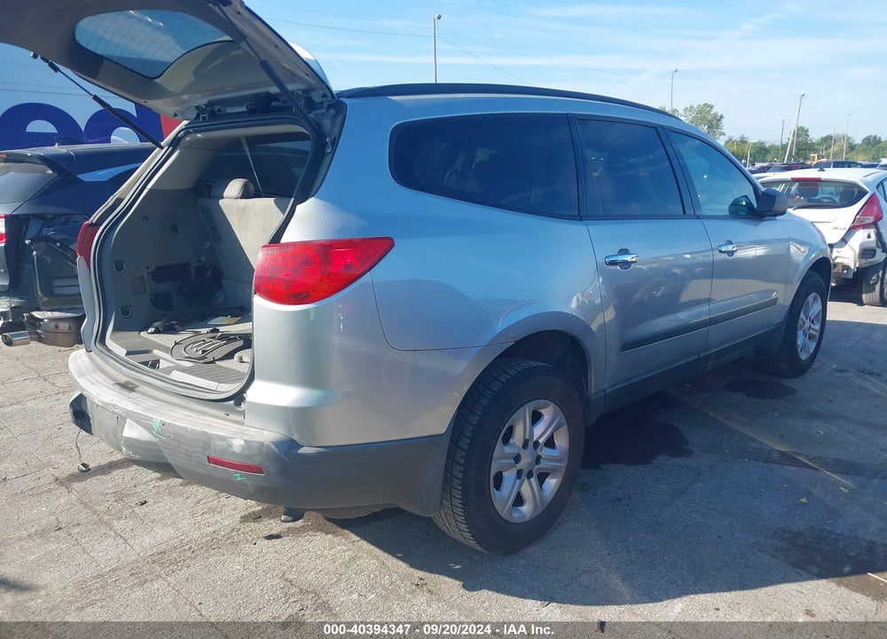 2010 GMC ACADIA SLE VIN: 1GKLRLED3AJ134873