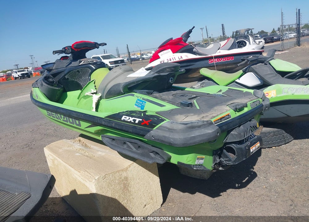 2020 SEADOO RTX300 VIN: YDV58789C020