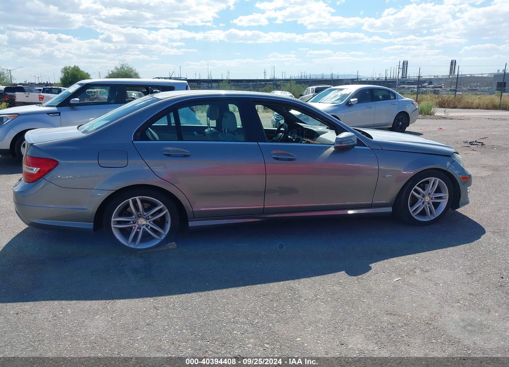 2012 MERCEDES-BENZ C 250 LUXURY/SPORT VIN: WDDGF4HB6CA621760