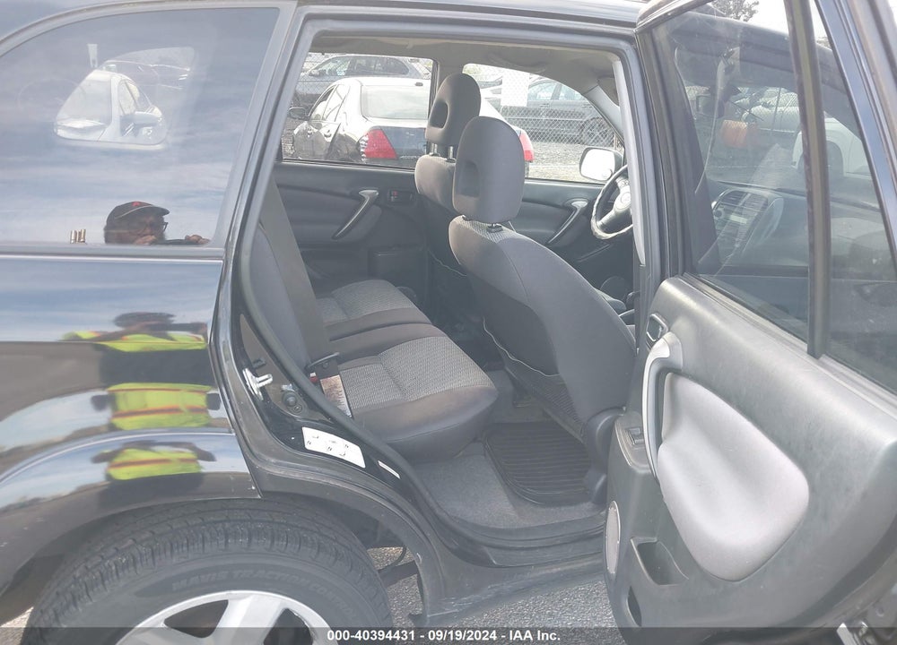 2004 TOYOTA RAV4 VIN: JTEHD20V540001323