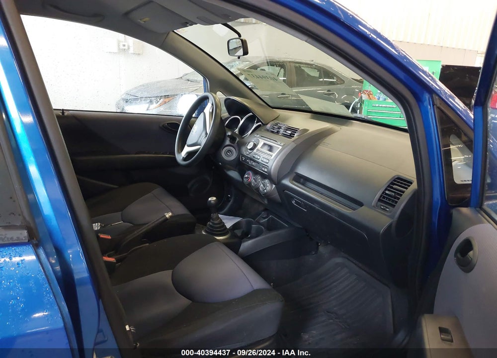 2008 HONDA FIT VIN: JHMGD37478S031094
