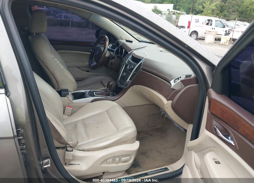 2011 CADILLAC SRX LUXURY COLLECTION VIN: 3GYFNDEY6BS594715