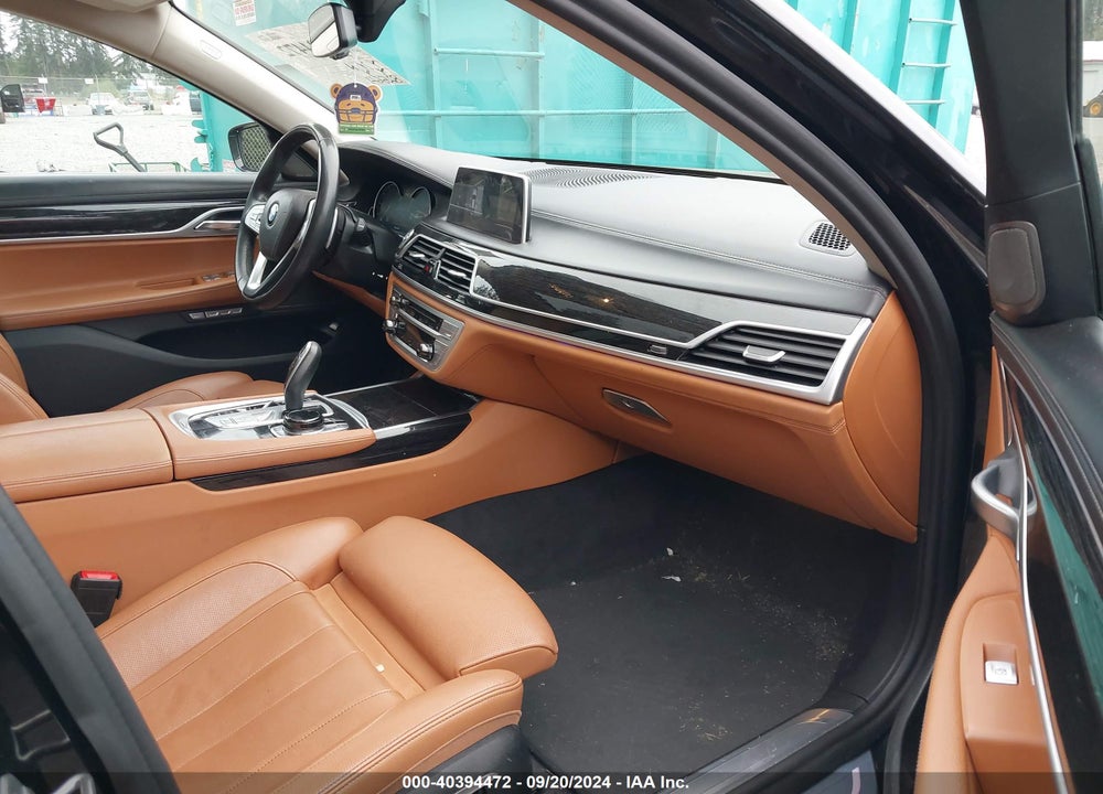 2017 BMW 740I XDRIVE VIN: WBA7E4C38HGV23313