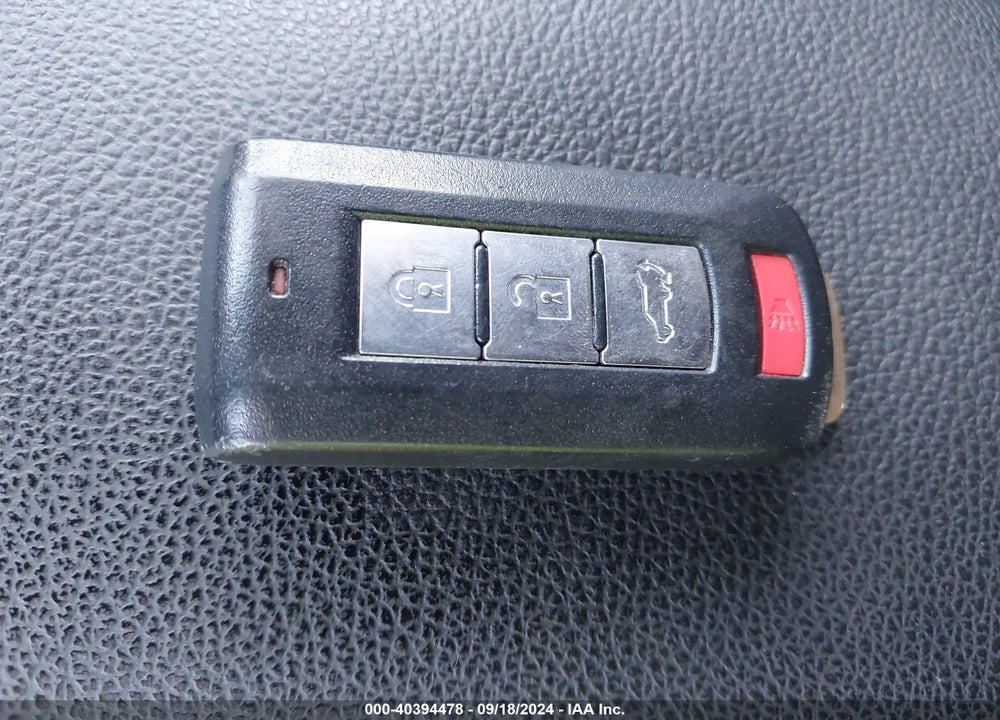 2014 MITSUBISHI OUTLANDER SE VIN: JA4AD3A34EZ008540