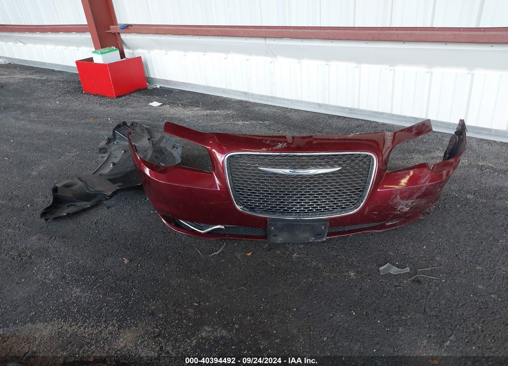 2018 CHRYSLER 300 LIMITED AWD VIN: 2C3CCAKG7JH250941