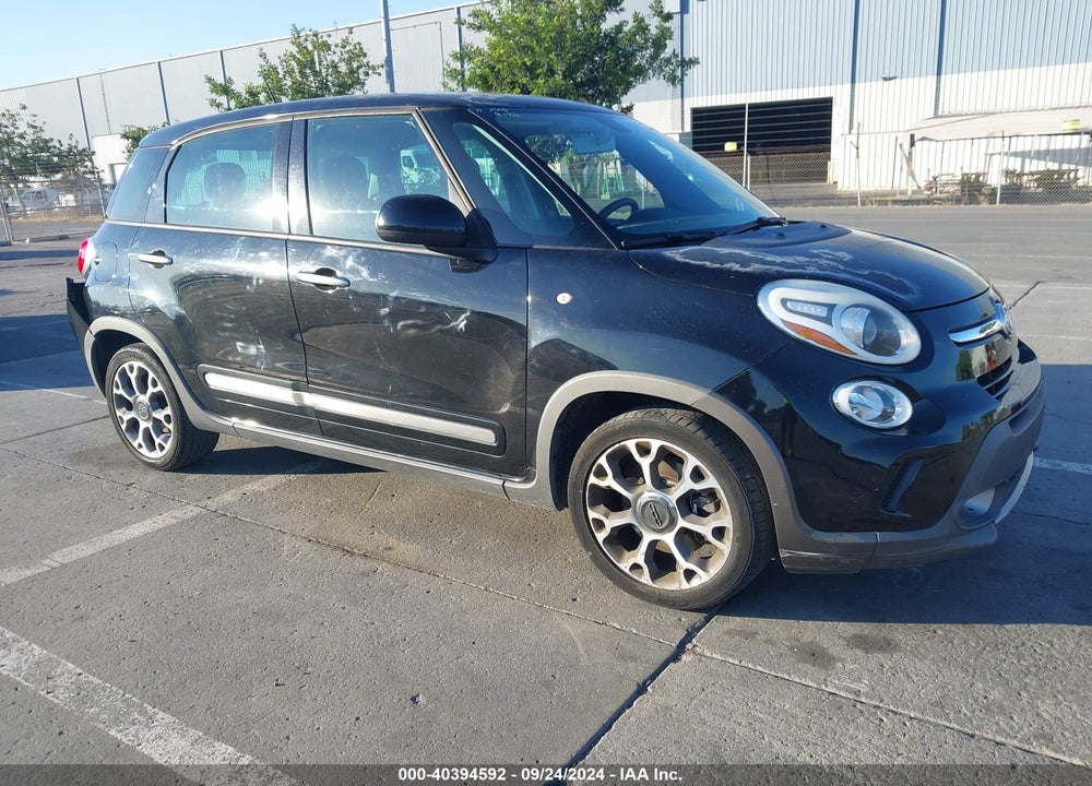 2014 FIAT 500L TREKKING VIN: ZFBCFADH7EZ018051