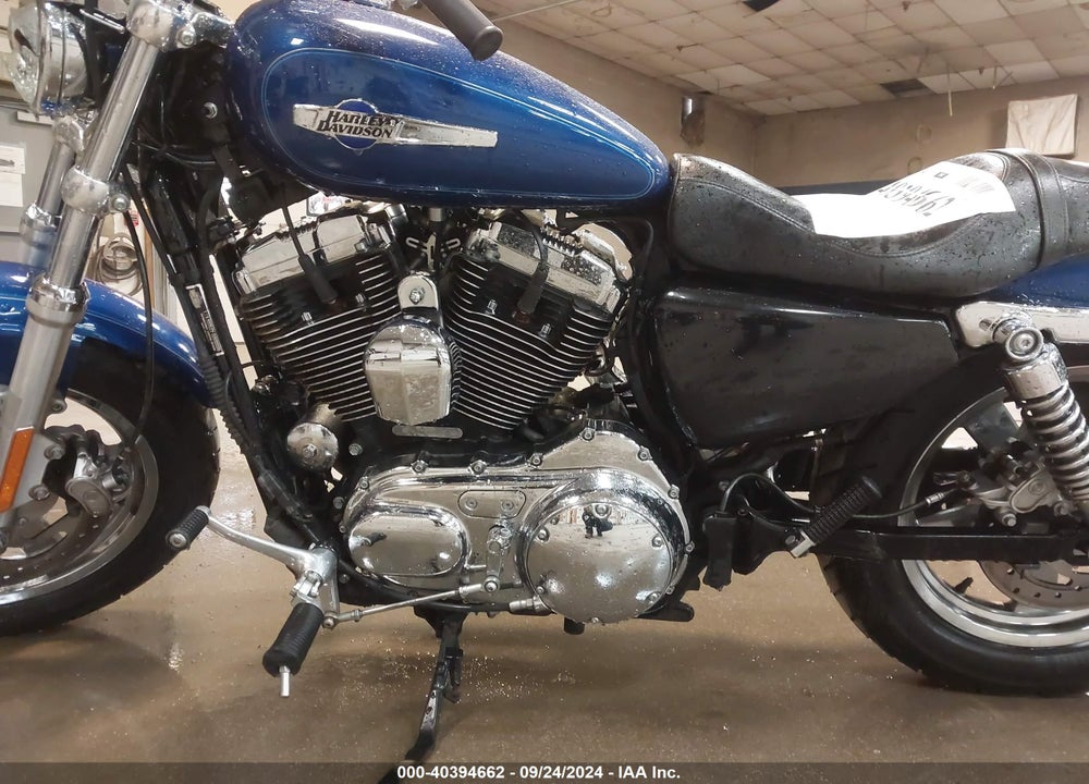 2015 HARLEY-DAVIDSON XL1200 C VIN: 1HD1CT315FC434552