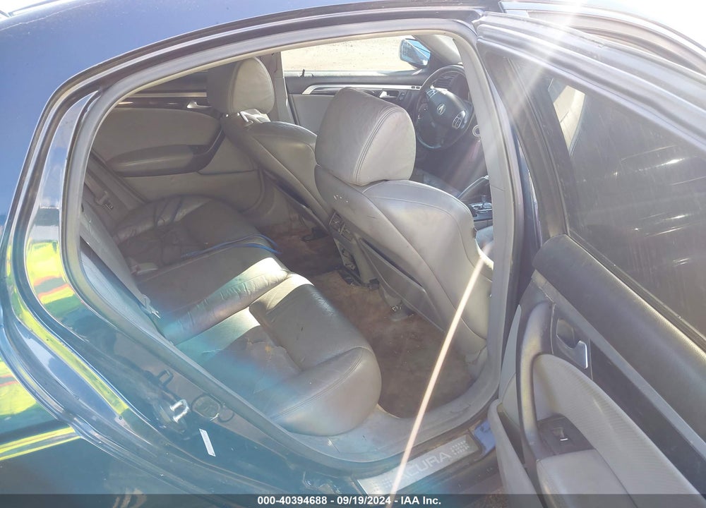 2004 ACURA TL VIN: 19UUA66204A024889