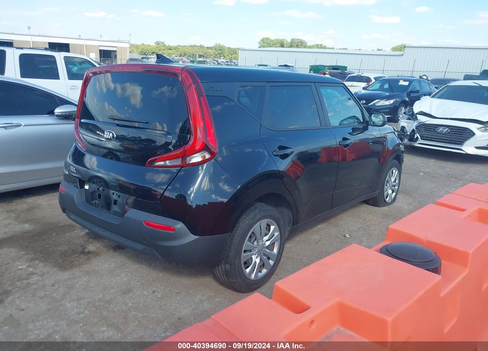 2020 KIA SOUL LX VIN: KNDJ23AU2L7085470