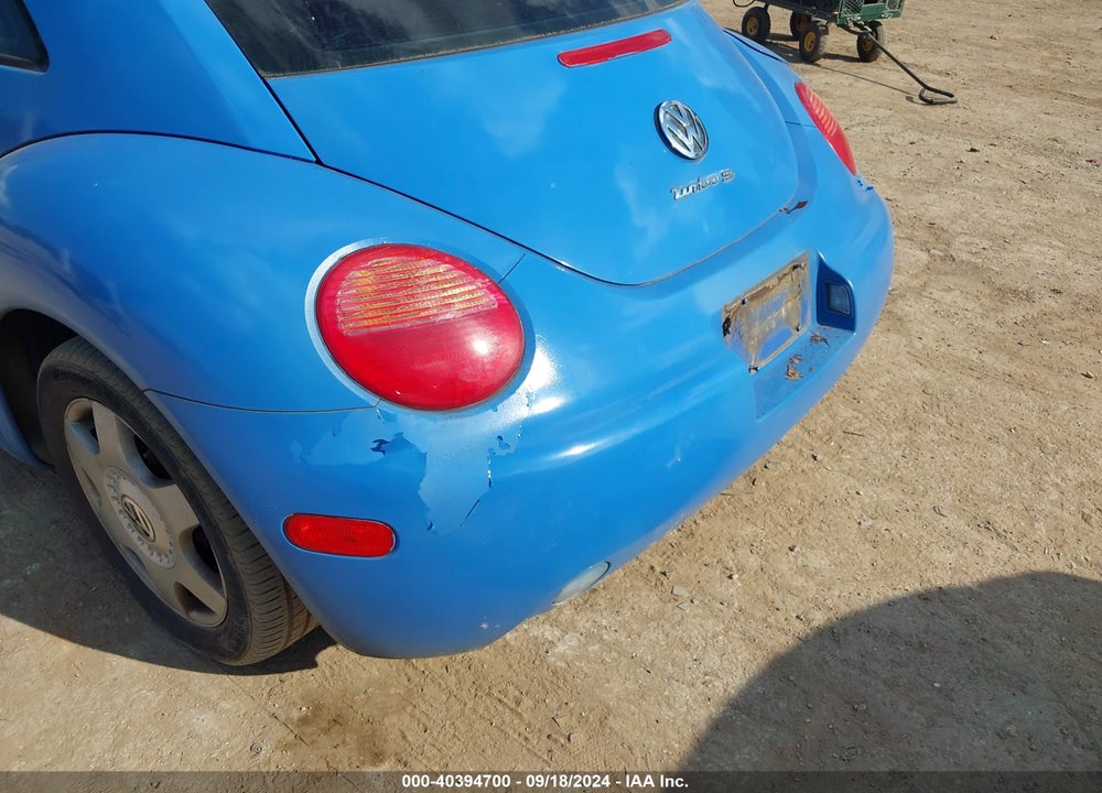 2001 VOLKSWAGEN NEW BEETLE GLS 1.8L TURBO VIN: 3VWCD21C31M429988