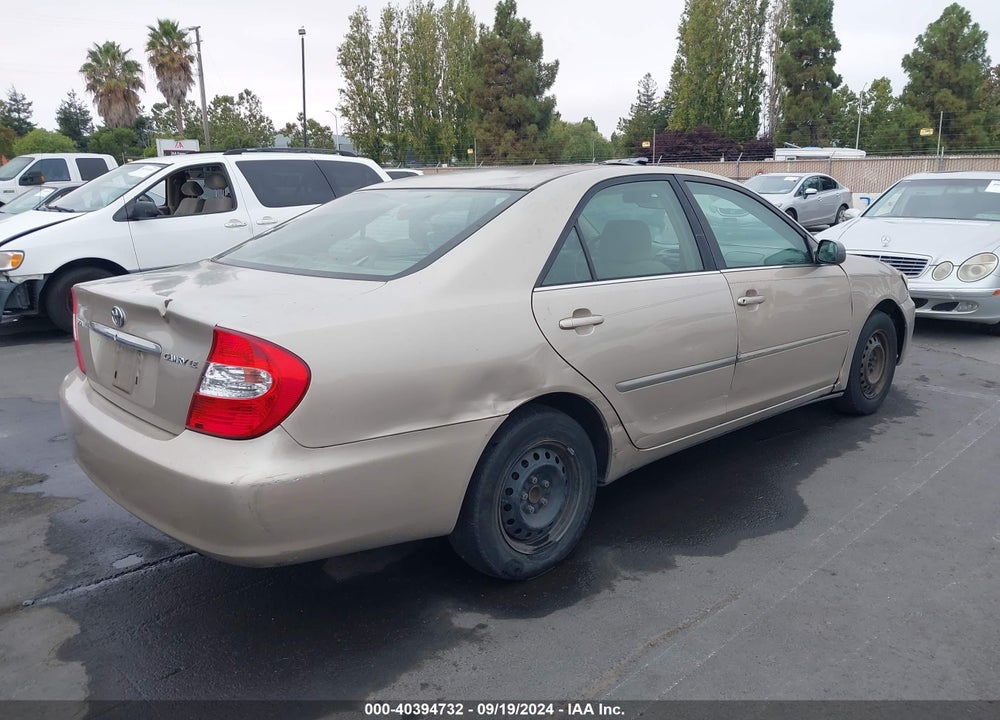 2004 TOYOTA CAMRY LE VIN: 4T1BE32K84U883186