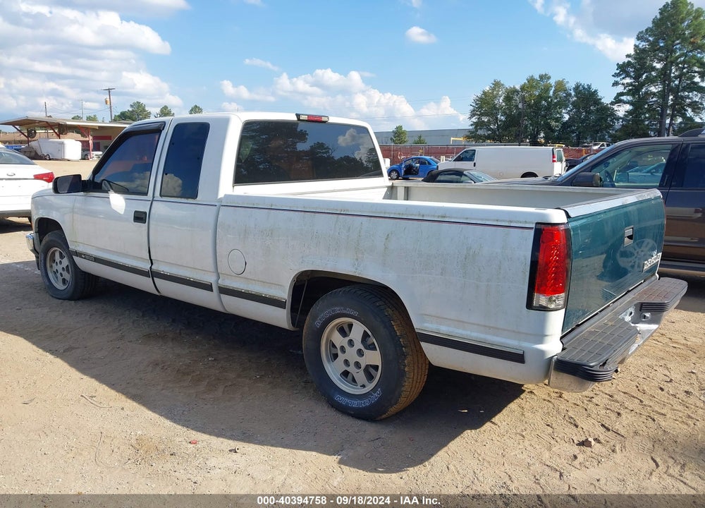 1998 CHEVROLET C1500 FLEETSIDE VIN: 2GCEC19R1W1161085